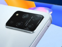 宣布推出具有800U尺寸的荣耀Play55G智能手机