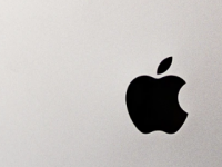 苹果正在努力满足iPadPro需求投资2亿美元用于miniLED生产