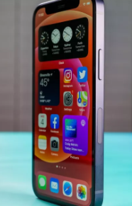  iPhone 12 Mini评论：Apple最小的手机是单手手机用户的梦想 