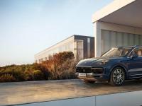  2018款保时捷Panamera Turbo的E-Hybrid Sport Turismo就在这里 