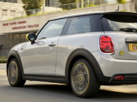  新型电动Mini Cooper SE揭晓并确认获得S 