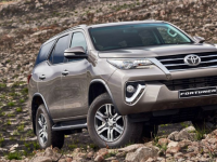  ToyotaSA升级Fortuner 2,8 GD-6车型的信息娱乐系统 