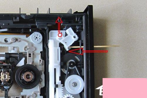 电脑光驱弹不出来的解决方法