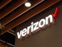 Verizon加入其竞争对手明年将在新手机中包含RCS驱动的安卓Messages应用程序