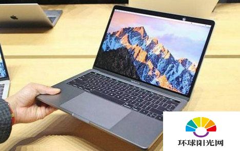 2016MacBook Pro拆解 13寸MacBook Pro真机拆解